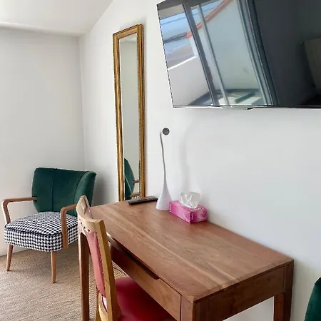 Spacieux Duplex Vue Avec Terrasses: Pontaillac Apartment Royan