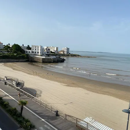 Apartment Spacieux Duplex Vue Avec Terrasses: Pontaillac *