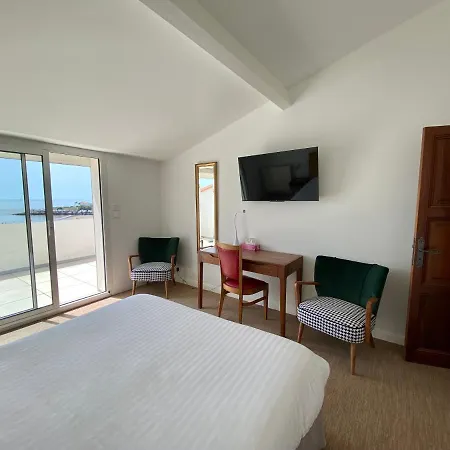 Apartment Spacieux Duplex Vue Avec Terrasses: Pontaillac Royan